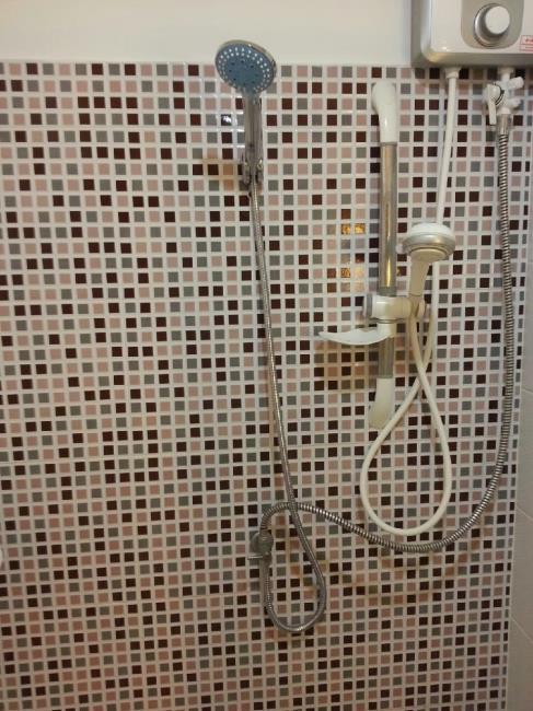 BTS Residence  ห้องอาบน้ำ.jpg