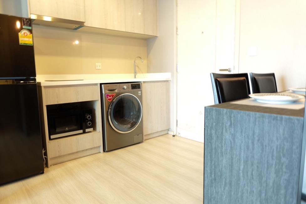 Life Sukhumvit 48 ครัว.jpg