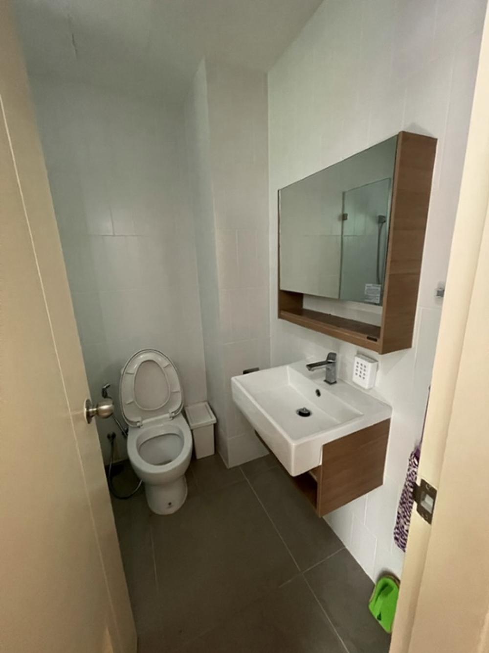 The Nest Sukhumvit 22 ห้องน้ำ.jpg