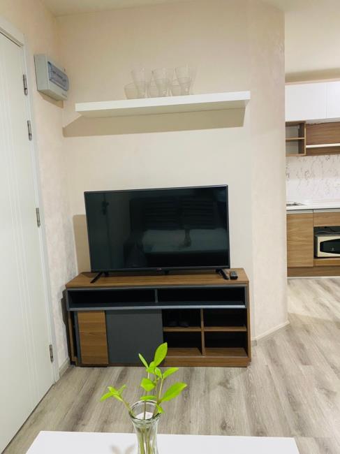 The Excel Bearing ทีวี.jpg