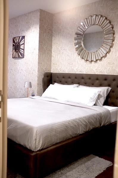 The Line Ratchathewi เตียง (2).jpg