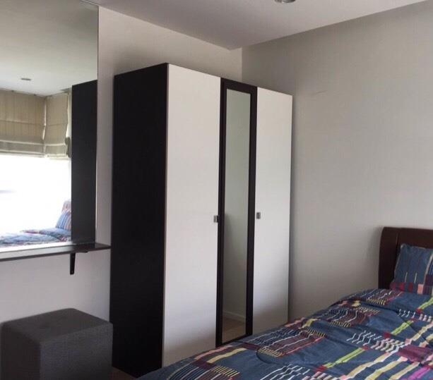 15 Sukhumvit Residences  ตู้เสื้อผ้า.jpg