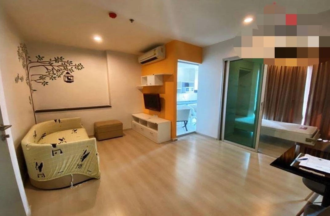 Life Ratchadapisek ภายในห้อง.jpg