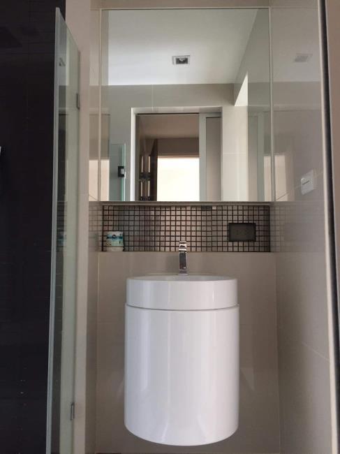 Rhythm Sukhumvit  อ่างล้างหน้า (2).jpg