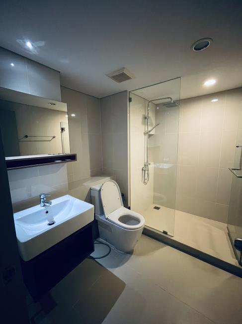 Siamese Nang Linchee  ห้องน้ำ.jpg