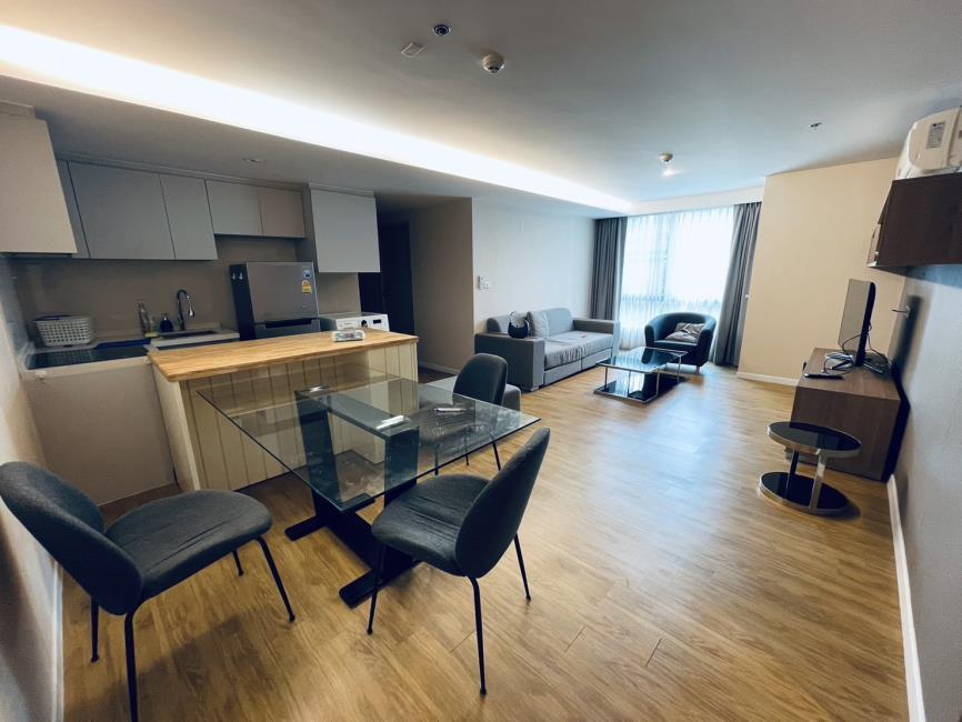 Siamese Nang Linchee  ภายในห้อง.jpg