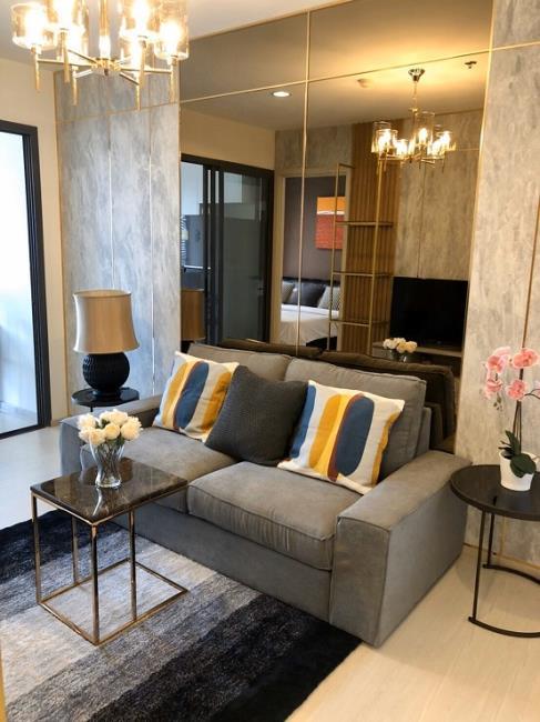 Rhythm Sukhumvit 42 มุมโซฟา.jpg