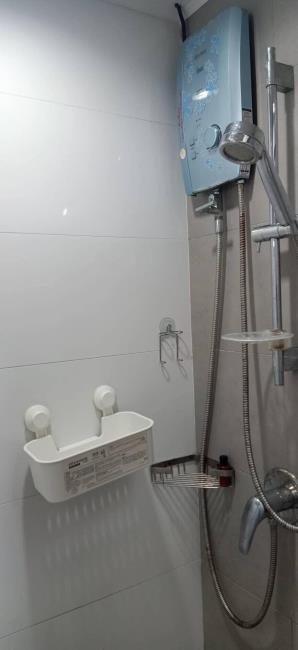 Lumpini Place Ratchayothin เครื่องทำน้ำอุ่น.jpg