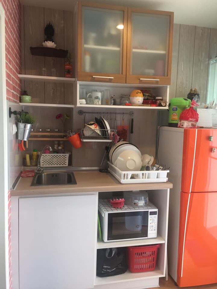 Lumpini Ville Onnut 46 ครัว.jpg