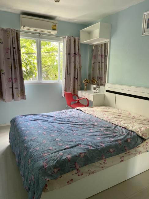 Kensington Bearing 12 (Sukhumvit 107) เตียงนอน.jpg