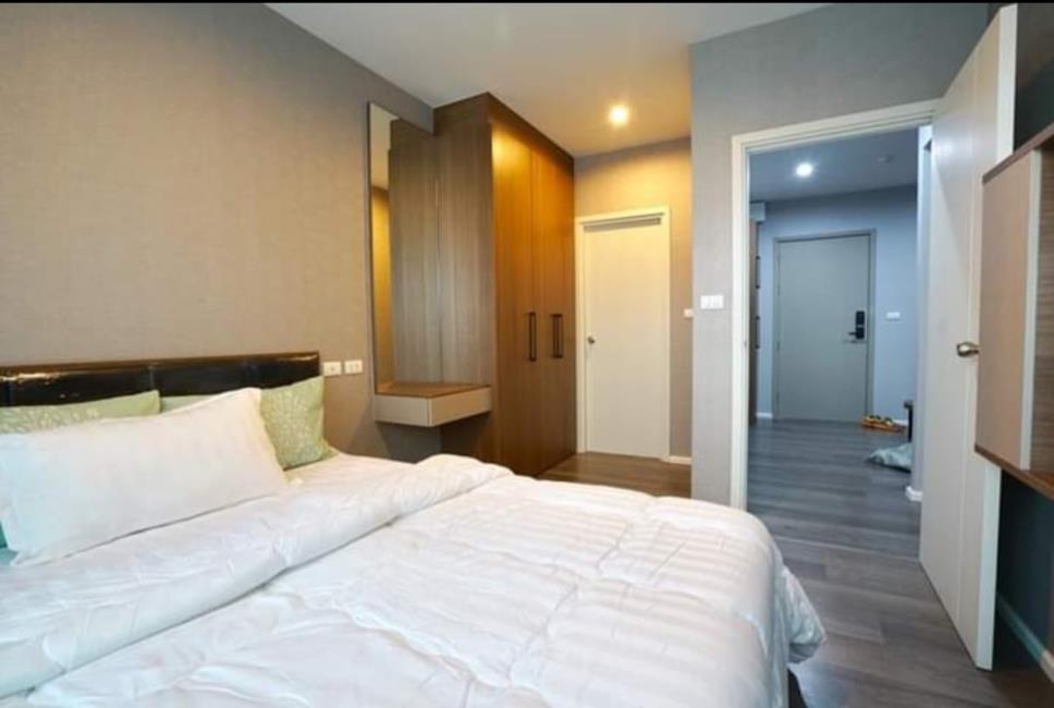 The Stage Taopoon Interchange ตู้เสื้อผ้า.jpg