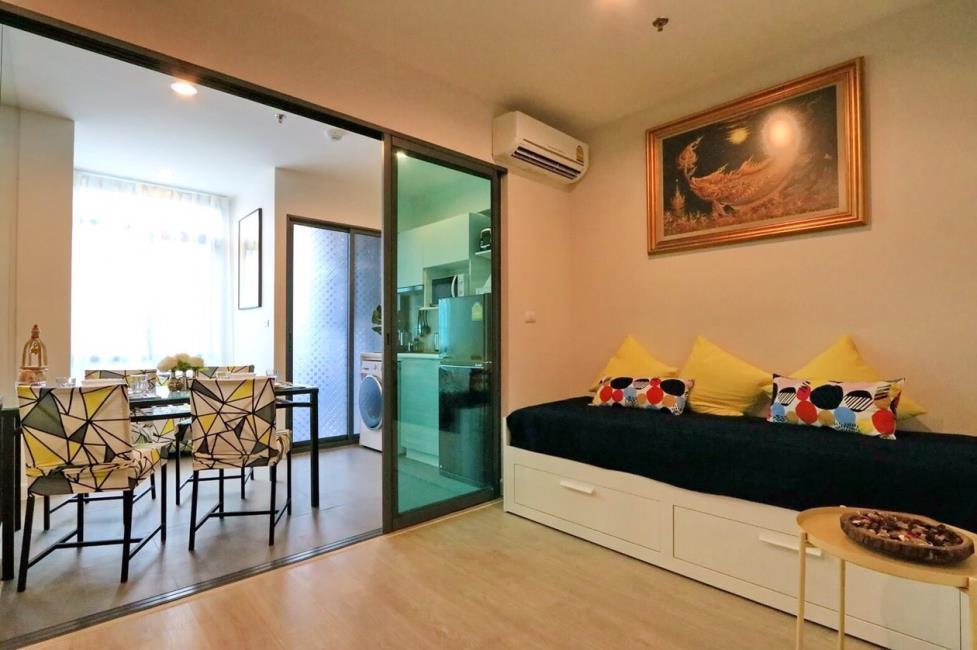 Metro sky prachachuen  โซฟา ห้องครัว.jpg