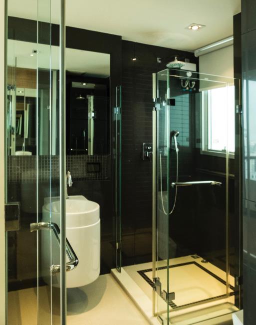 Rhythm Phahol-Ari ห้องอาบน้ำ.jpg