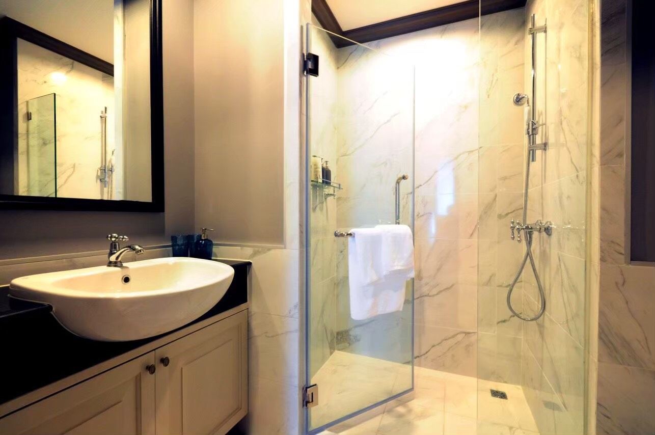 The Reserve - Kasemsan 3 ห้องอาบน้ำ.jpg