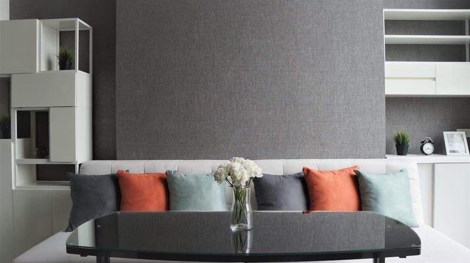 Chewathai Residence Asoke โซฟา.jpg