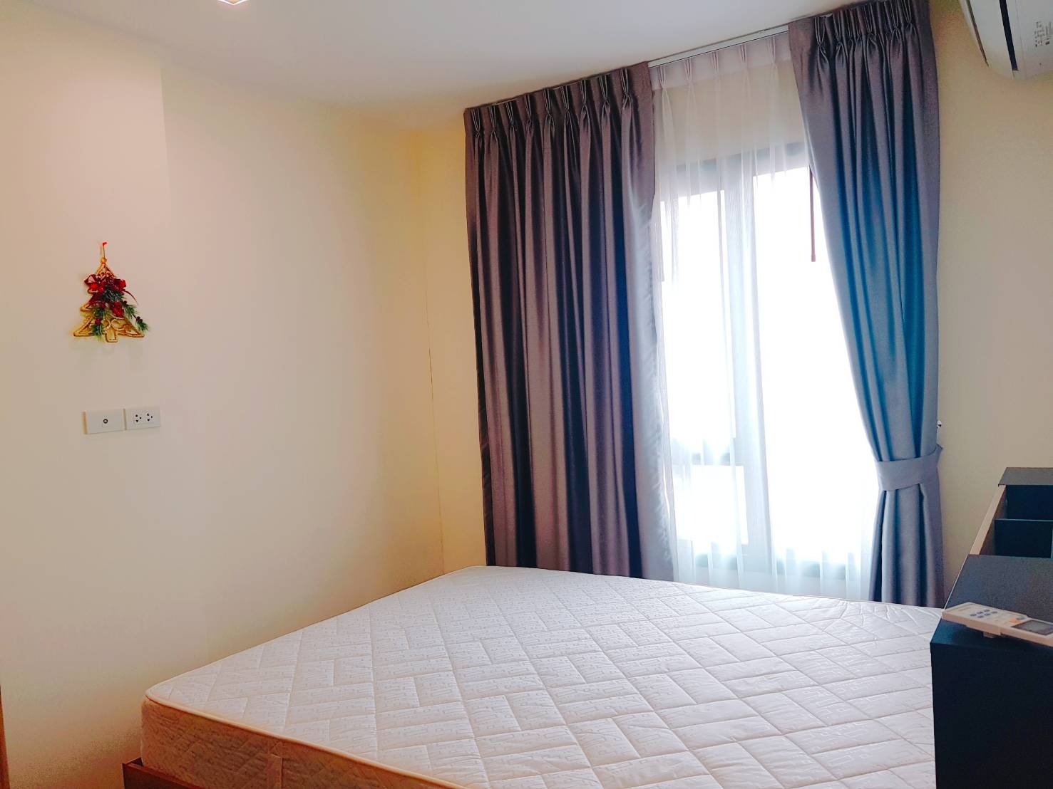 Rich Park @ Triple Station เตียงนอน.jpg