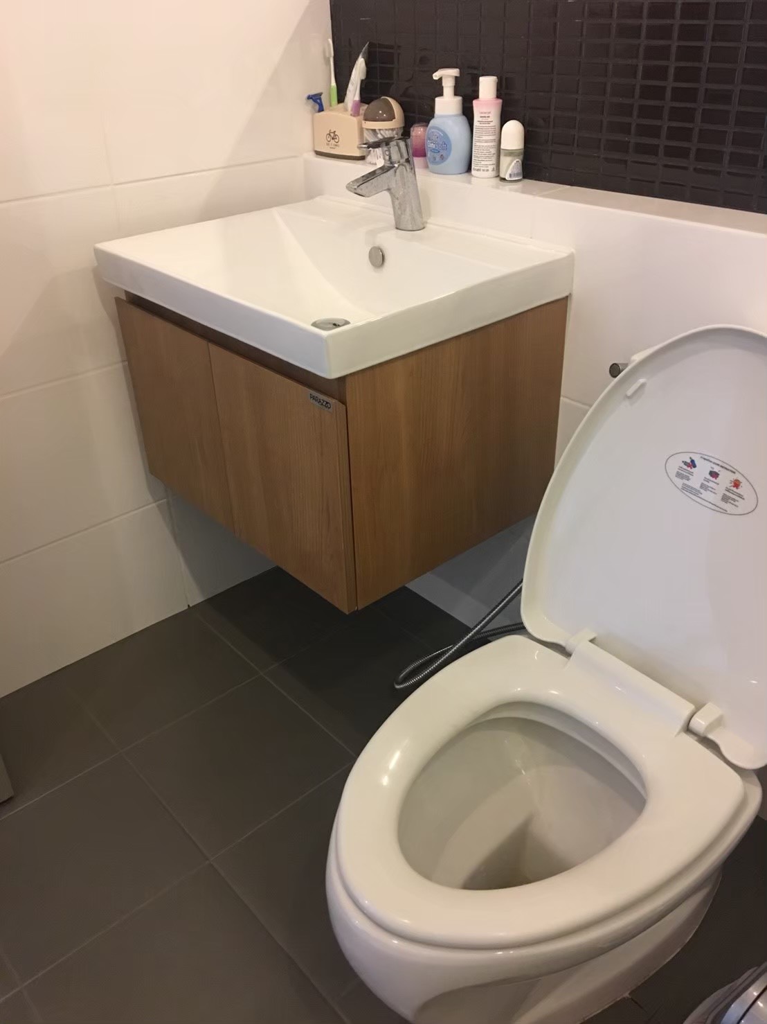 The Tempo Grand Sathorn-Wutthakat ห้องน้ำ (2).jpg