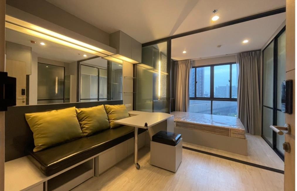 Ideo Mobi Wongsawang - Interchange โซฟา เตียง.jpg