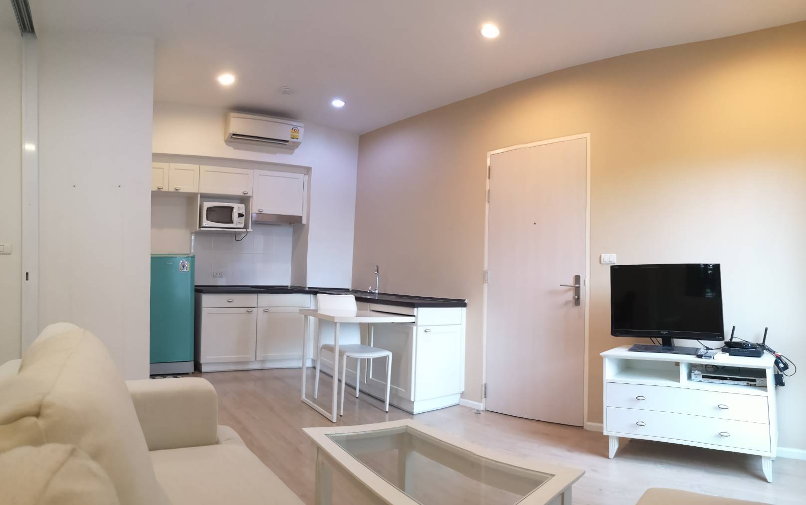 S 1 Rama 9 ทีวี ครัว.jpg