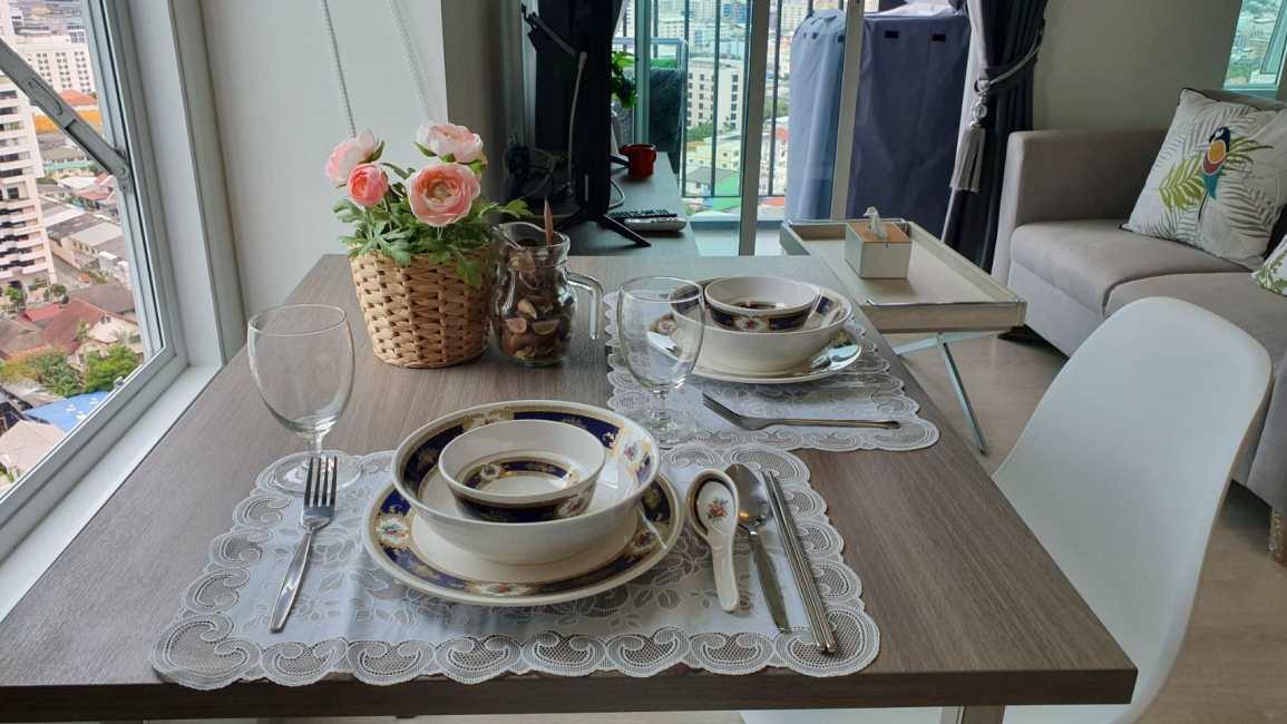 Chapter One Eco Ratchada - Huaikwang บนโต๊ะอาหาร.jpg