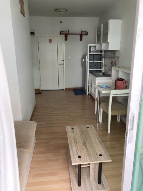 A Space Asoke-Ratchada มุมห้อง.jpg