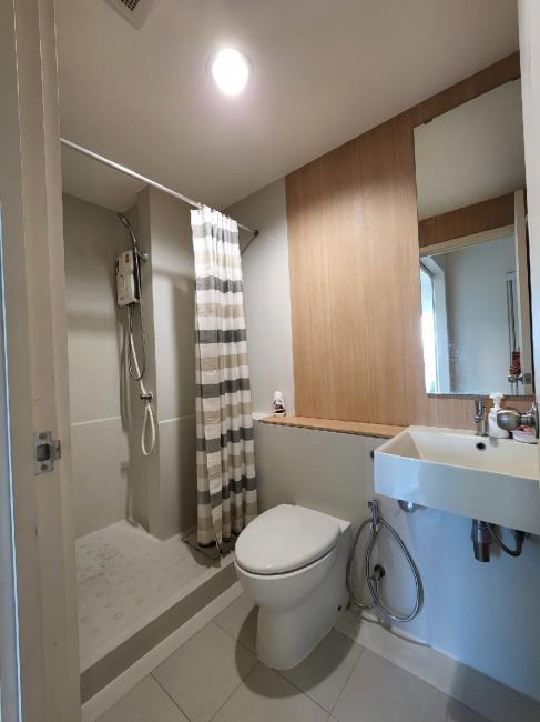 แอสปาย รัชดา-วงศ์สว่าง ห้องน้ำ.jpg