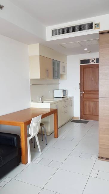 Supalai River Place ครัว.jpg