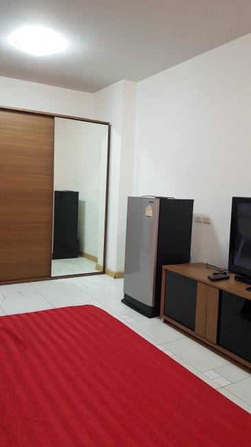 Supalai River Place ตู้เย็.jpg