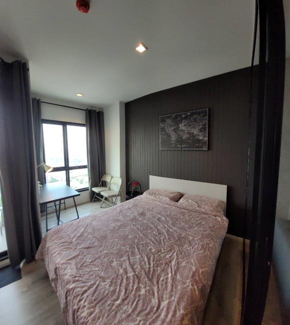 Knightsbridge Sky River Ocean  เตียง.jpg