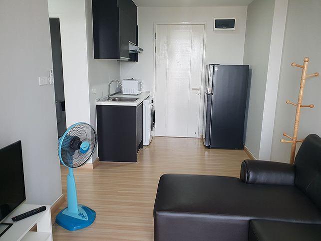 Pela Wutthakat  ครัว.jpg