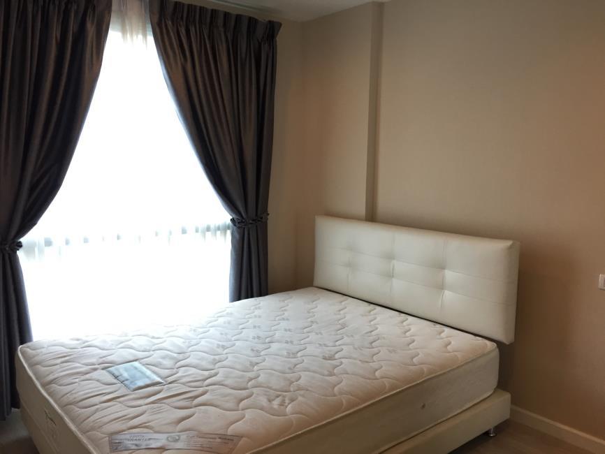 Metro Luxe Rama 4 เตียง.jpg