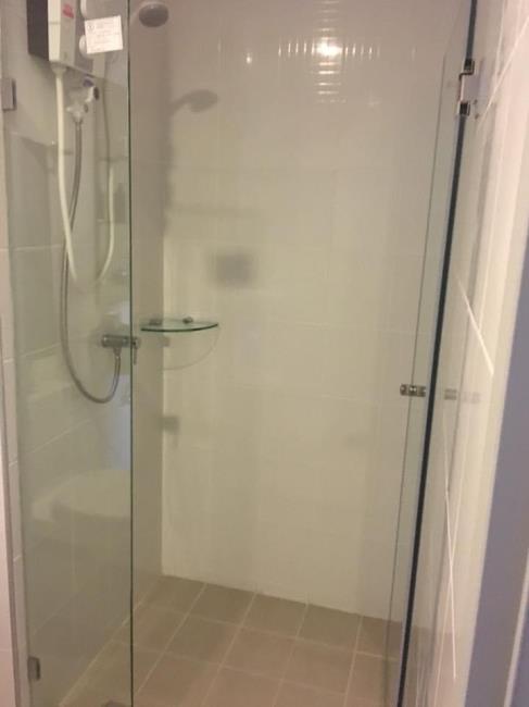 Ideo Wutthakat ห้องอาบน้ำ.jpg