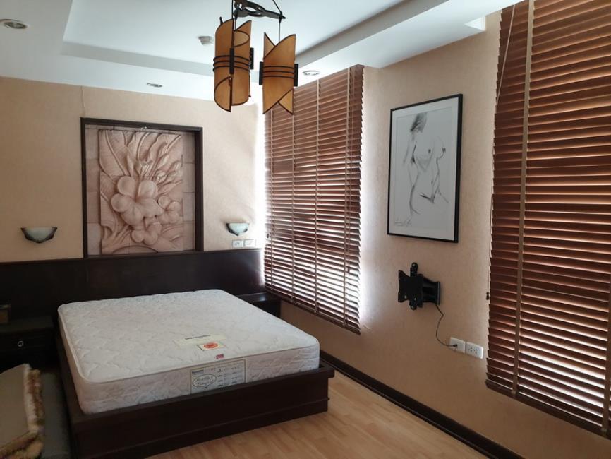 Ratchada City 18 เตียงนอน.jpg