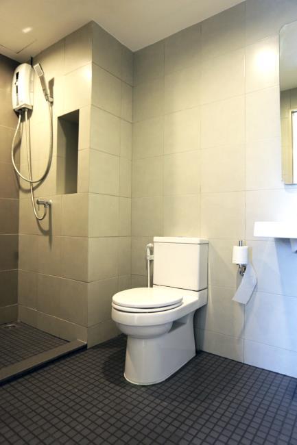 Elio Condo Sukhumvit 64 ห้องน้ำ.jpg