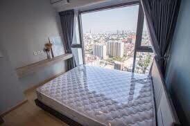 Whizdom Connect Sukhumvit เตียงนอน.jpg