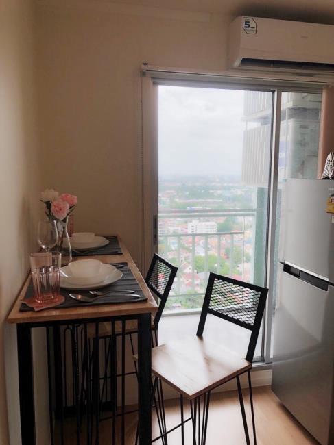 Lumpini Ville Prachachuen-Phongphet 2 โต๊ะอาหาร.jpg