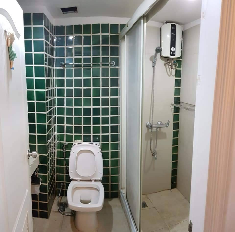 Lumpini Place Phahol-Saphankhwai  ห้องน้ำ.jpg