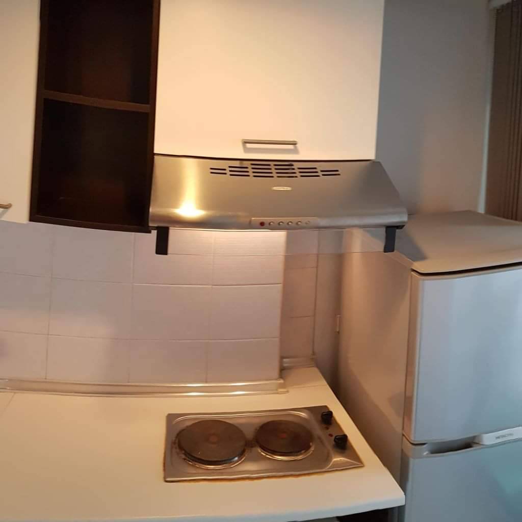 Lumpini Place Phahol-Saphankhwai  เตา.jpg