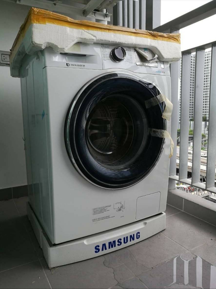 The Tempo Grand Sathorn-Wutthakat เครื่องซักผ้า.jpg