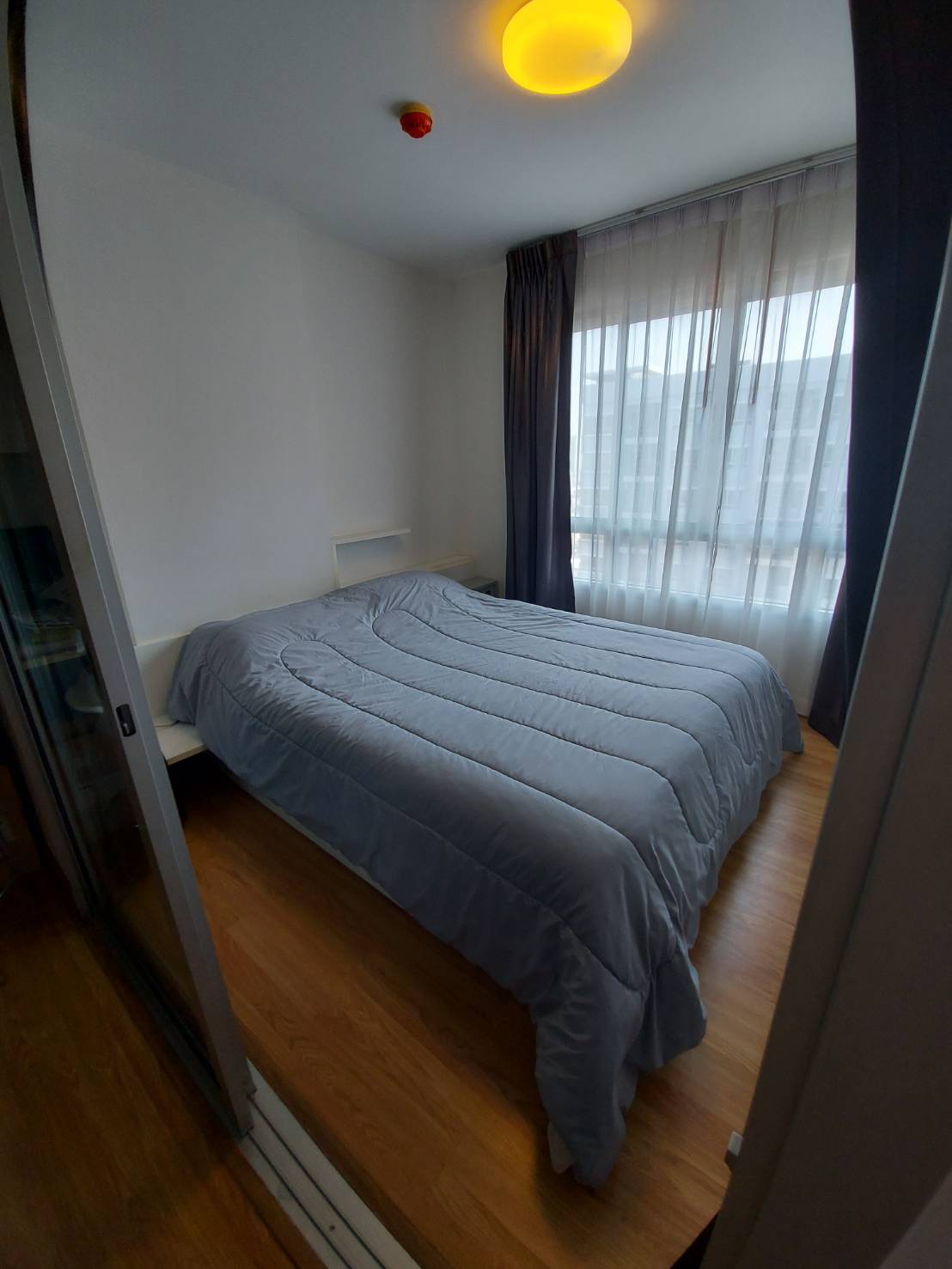 The Trust Residence Ratchada-Rama 3 เตียง.jpg