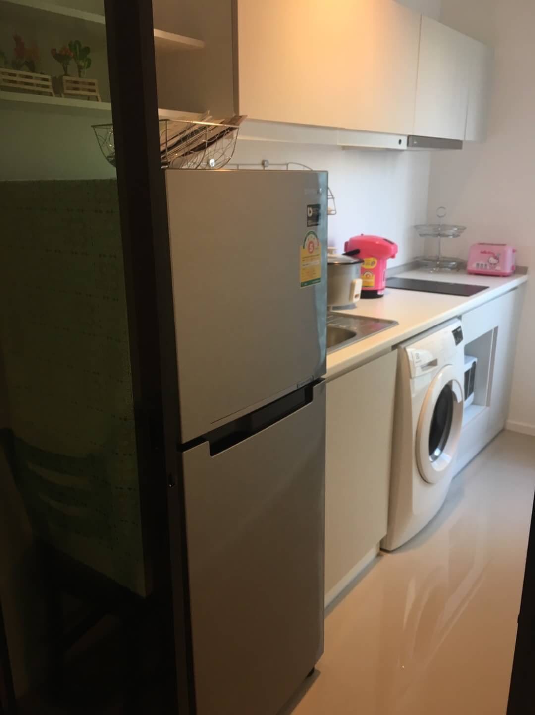 Pause Condominium Sukhumvit 107 ครัว.jpg