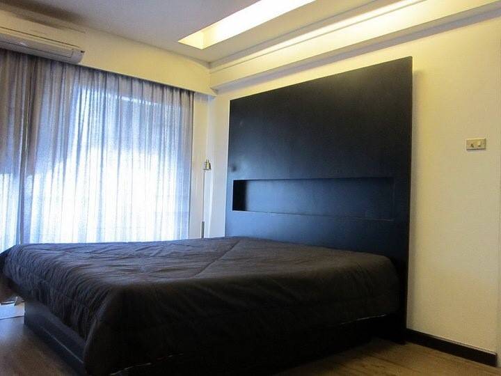 Young Place Grand Le Gardine Paholyothin 37 เตียงนอน.jpg
