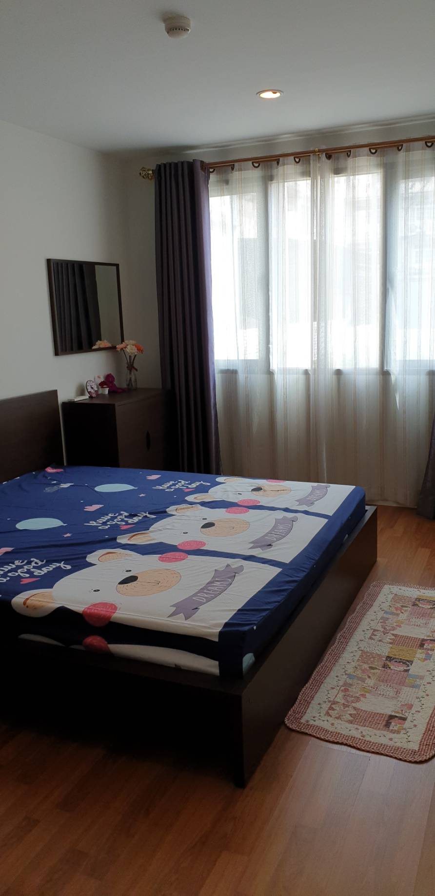 Voque Place Sukhumvit 107 เตียงนอน.jpg