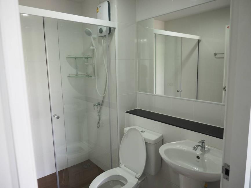 Regent Home Sukhumvit 81 ห้องน้ำ.jpg