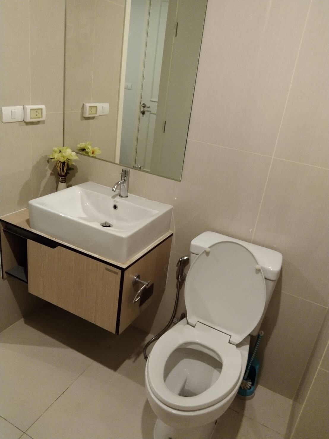 The Parkland Phetkasem Condominium หห้องน้ำ.jpg