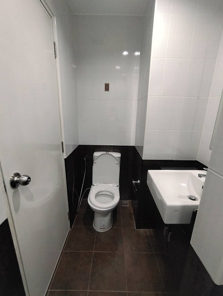 (อัสสกาญจน์เพลส ศรีนครินทร์) ห้องน้ำ-40.jpg