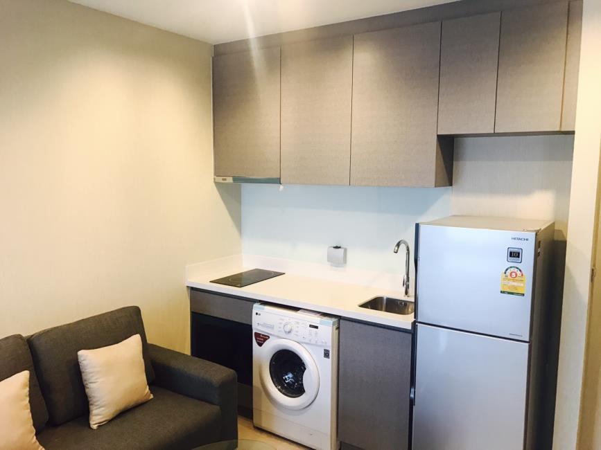 Room 55358_170822_0009.jpg