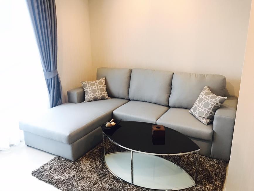 Room 55210_170822_0007.jpg