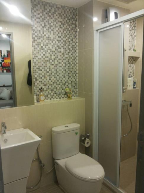 Life Ratchadapisek ห้องน้ำ.jpg