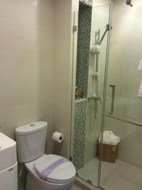 Condolette Midst Rama 9 ห้องน้ำ.JPG